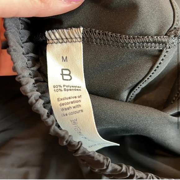 Women’s athletic shorts Black Running Shorts Lined Pockets Pickleball Tennis - Picture 3 of 5